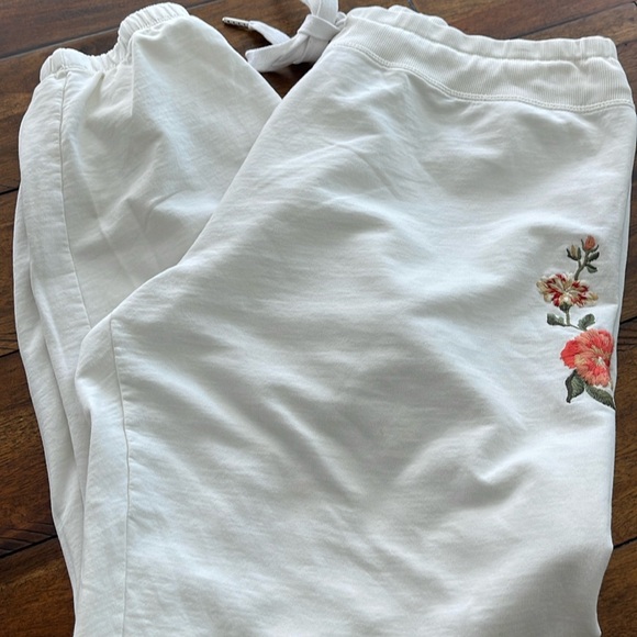 Driftwood Classic Fit Stevie Joggers sweatpants White Embroidery Large Sundance - Picture 13 of 16